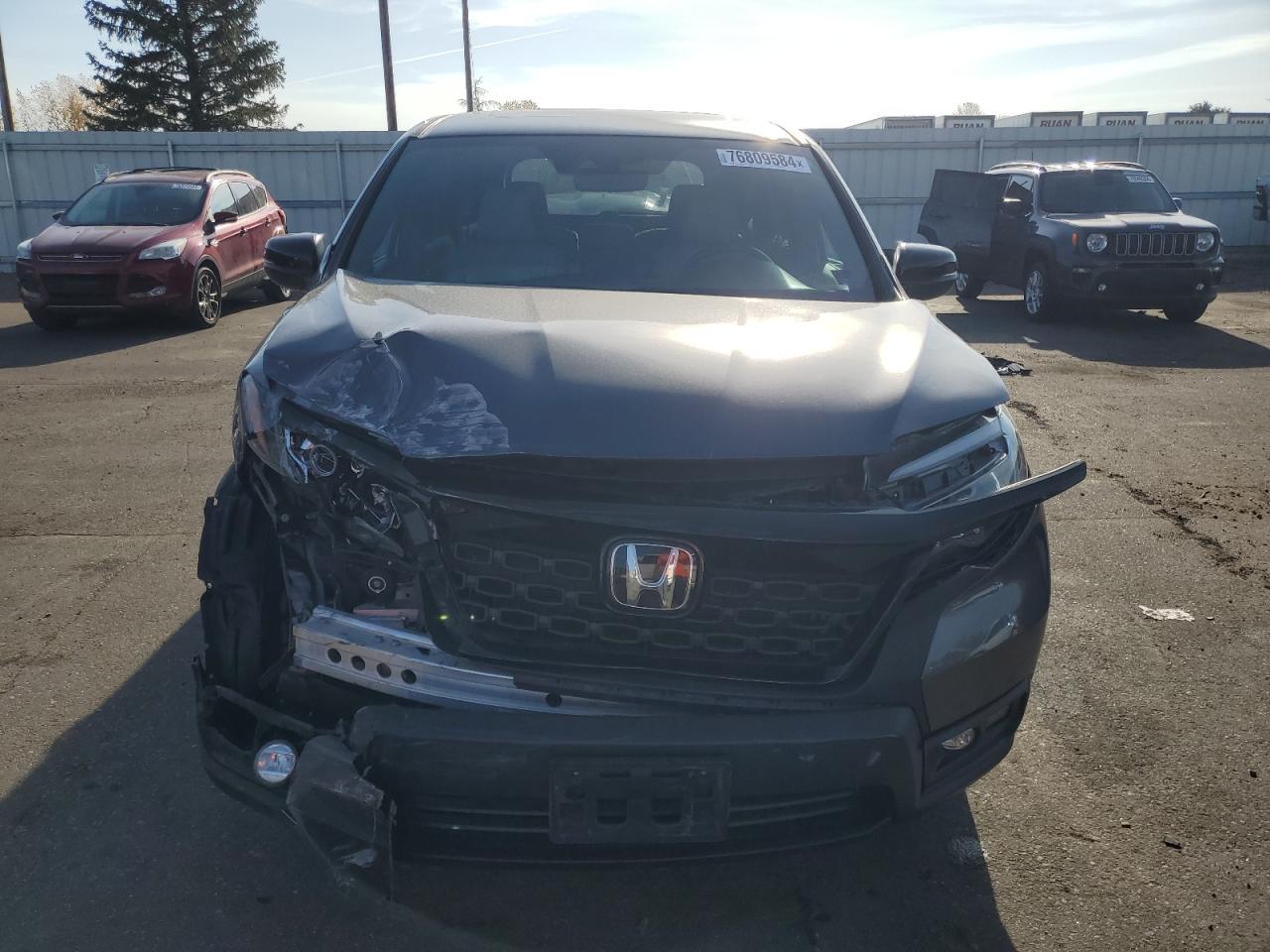 Lot #2935932824 2019 HONDA PASSPORT E