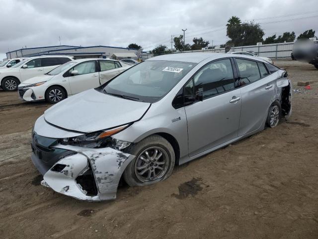 VIN JTDKARFP2H3022123 2017 Toyota Prius no.1