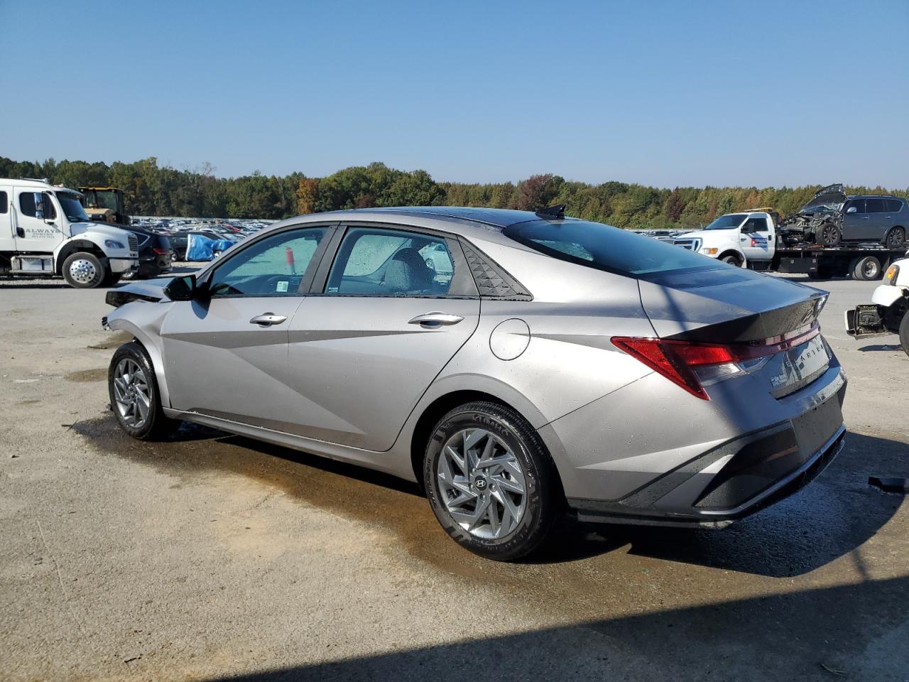 Lot #2955437541 2024 HYUNDAI ELANTRA SE