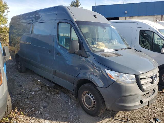 VIN WD4PF1CDXKP142583 2019 MERCEDES-BENZ SPRINTER no.4