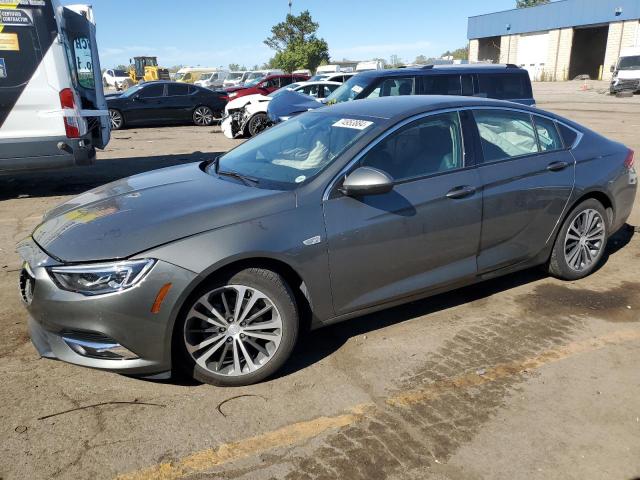 VIN W04GP6SX1J1117258 2018 Buick Regal, Essence no.1