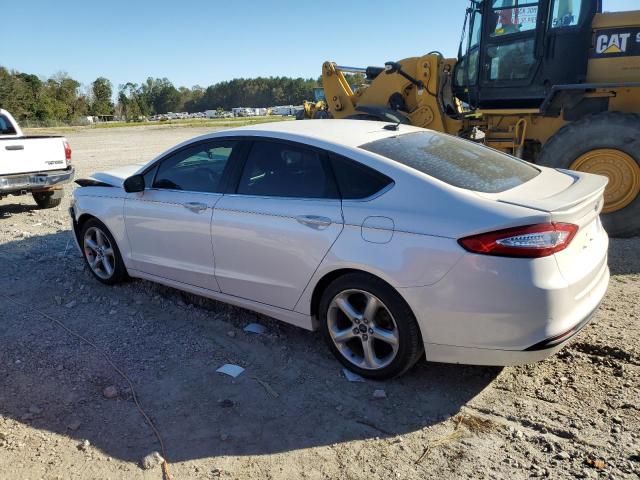 VIN 3FA6P0HD3GR173413 2016 Ford Fusion, SE no.2