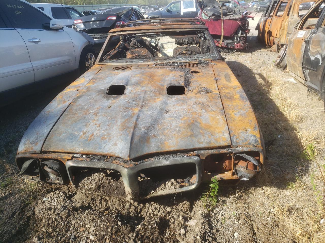 Lot #2940310098 1969 PONTIAC UK