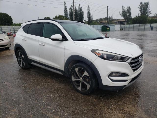 VIN KM8J33A27HU560014 2017 Hyundai Tucson, Limited no.4