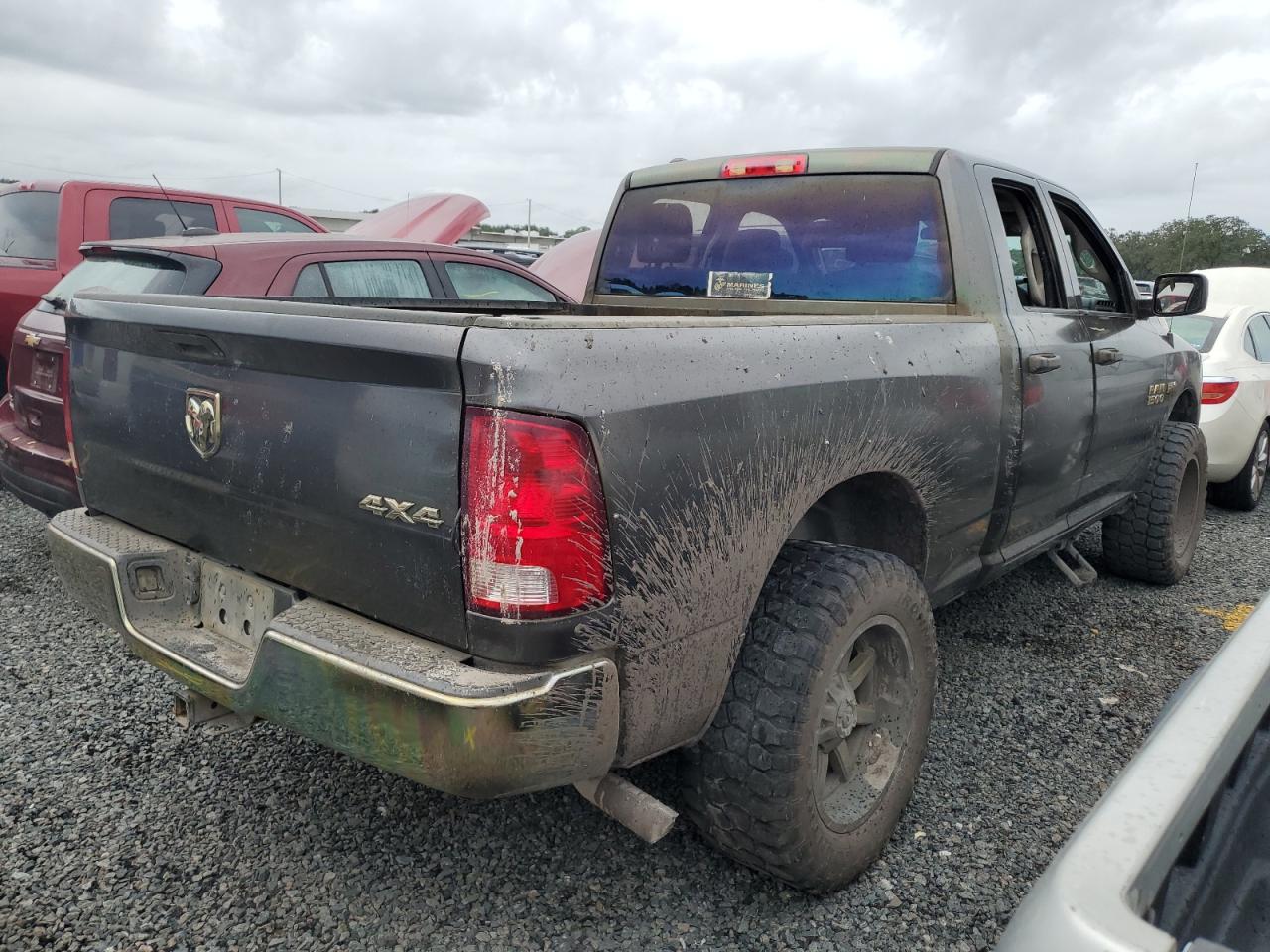 Lot #2955326483 2018 RAM 1500 ST