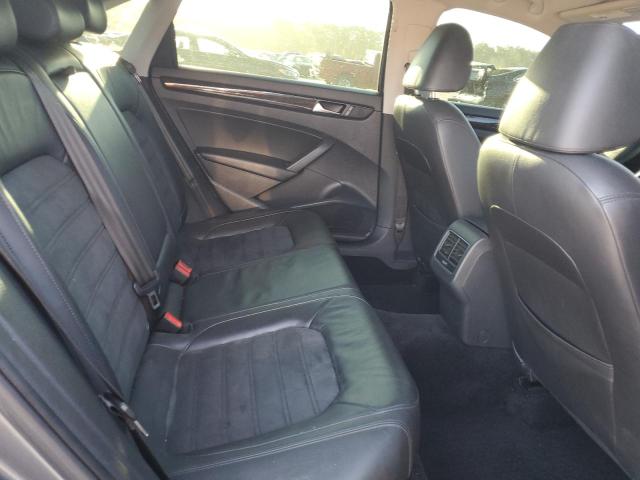2015 VOLKSWAGEN PASSAT SEL - 1VWCS7A35FC052706