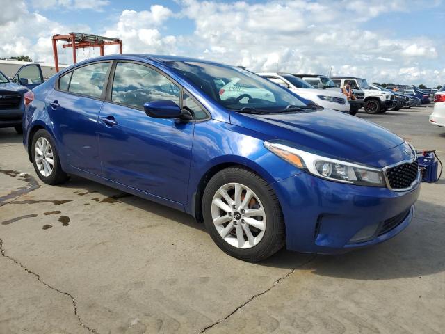 VIN 3KPFL4A73HE149378 2017 KIA Forte, LX no.4