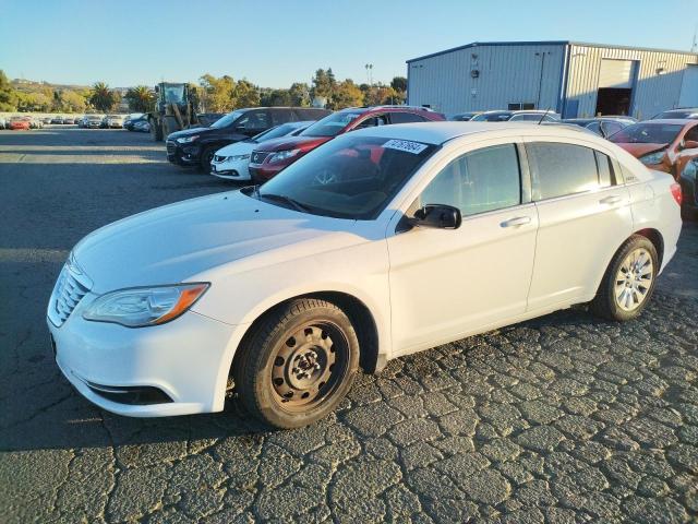 VIN 1C3CCBAB9EN207582 2014 CHRYSLER 200 no.1