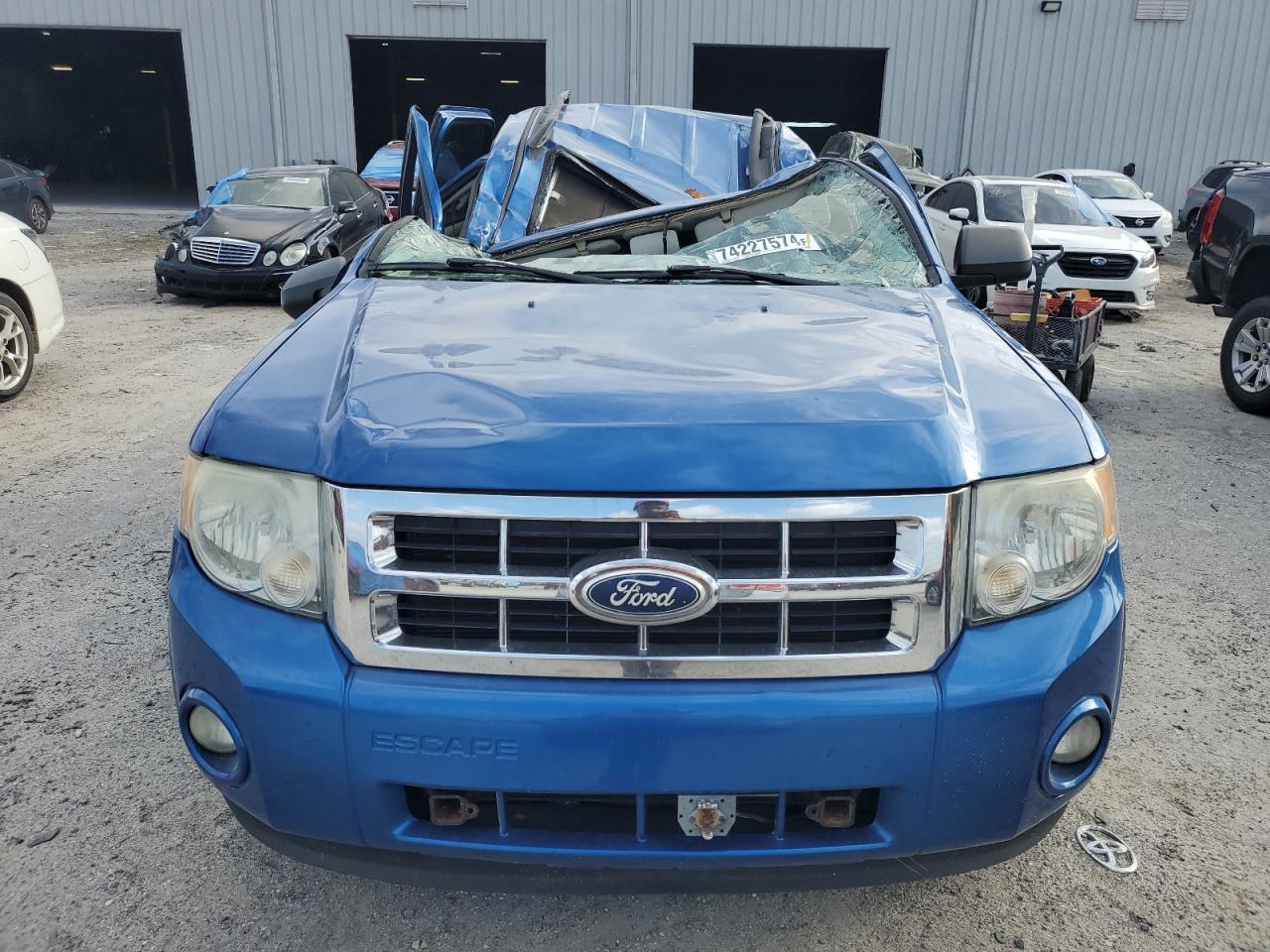 Lot #2909990058 2011 FORD ESCAPE XLT