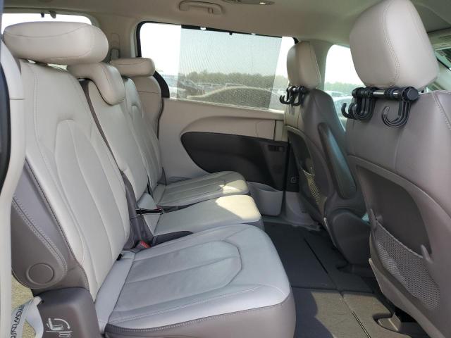 2017 CHRYSLER PACIFICA T - 2C4RC1BG8HR616352