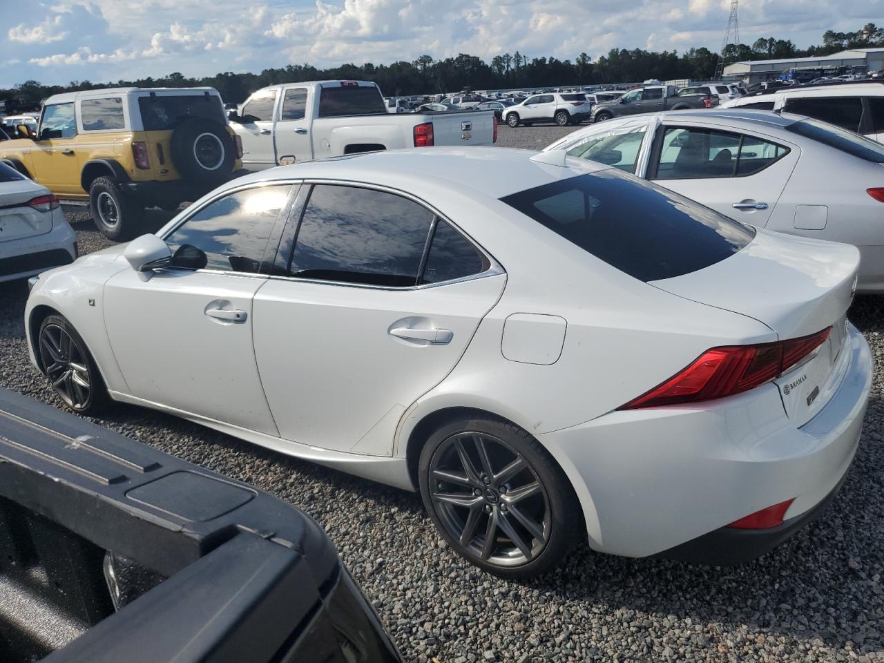 Lot #2881028315 2017 LEXUS IS 350