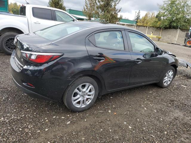 VIN 3MYDLBYV2HY177527 2017 Toyota Yaris no.3