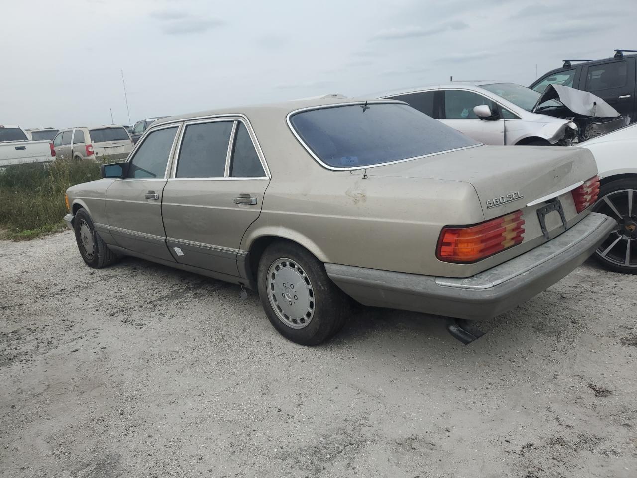 Lot #3028505953 1989 MERCEDES-BENZ 560 SEL