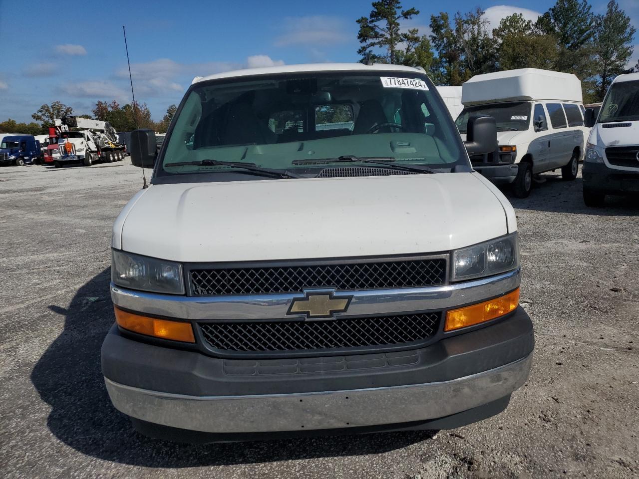 Lot #3004194980 2019 CHEVROLET EXPRESS G3