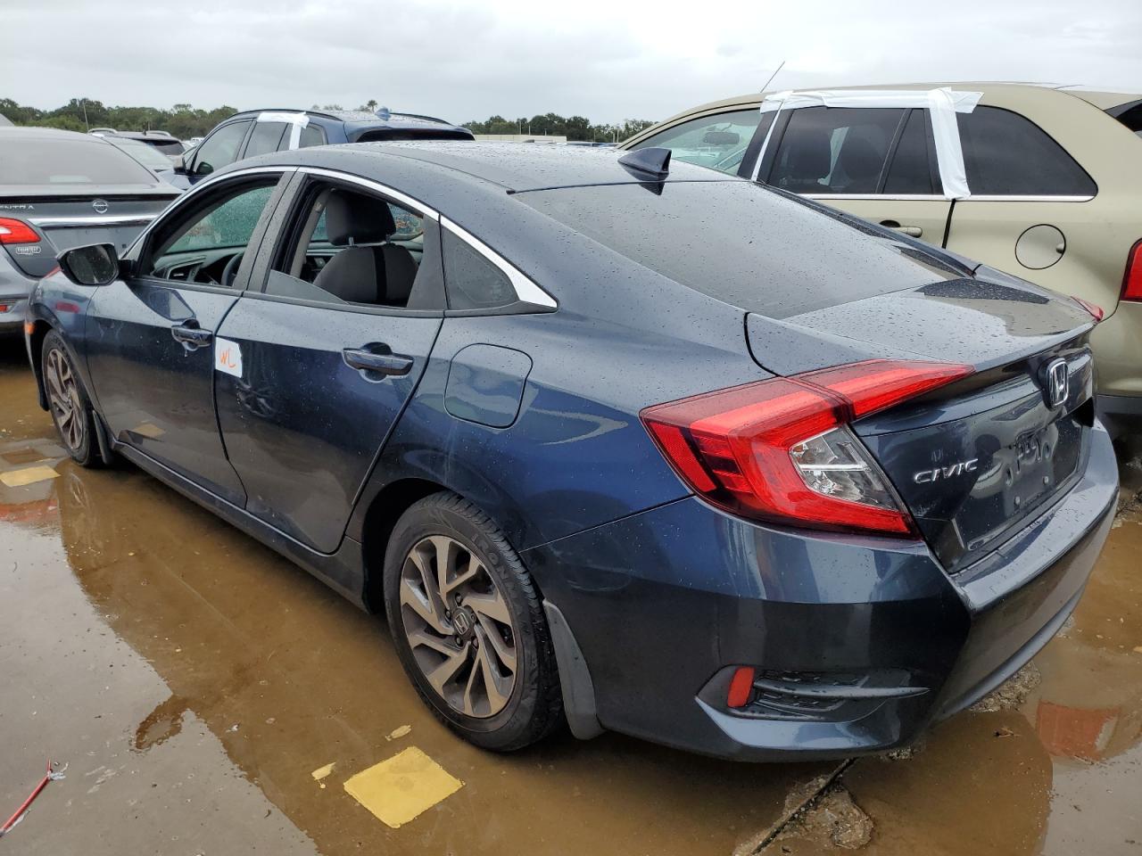 Lot #2969910062 2018 HONDA CIVIC EX