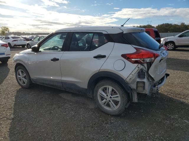 NISSAN KICKS S 2020 silver  gas 3N1CP5BV1LL496998 photo #3