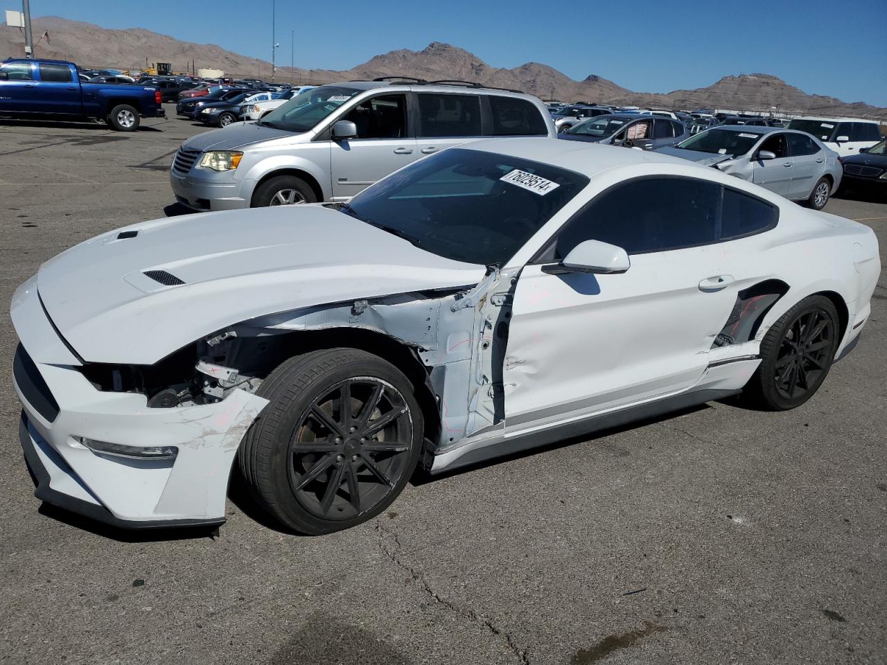 Lot #2964412258 2020 FORD MUSTANG