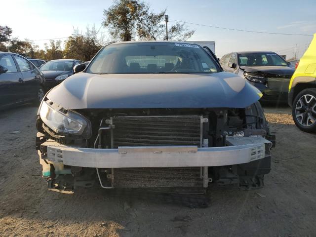 VIN 19XFC2F53GE031728 2016 Honda Civic, LX no.5