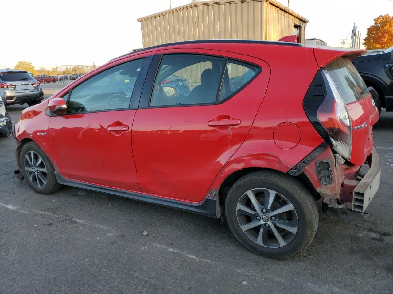 Lot #3045905662 2018 TOYOTA PRIUS C