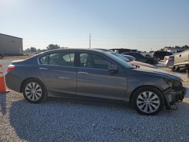 VIN 1HGCR3F90DA026576 2013 Honda Accord, Touring no.4