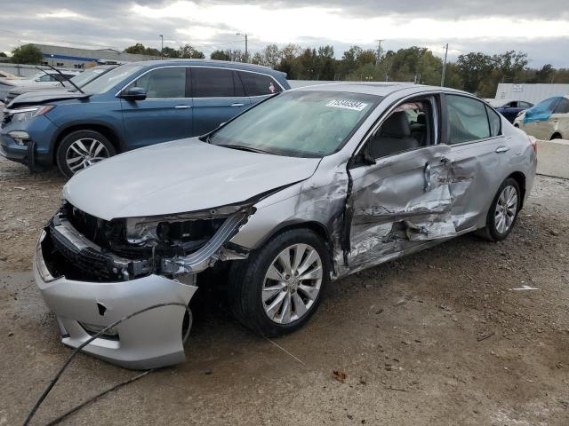 VIN 1HGCR2F84DA218763 2013 HONDA ACCORD no.1