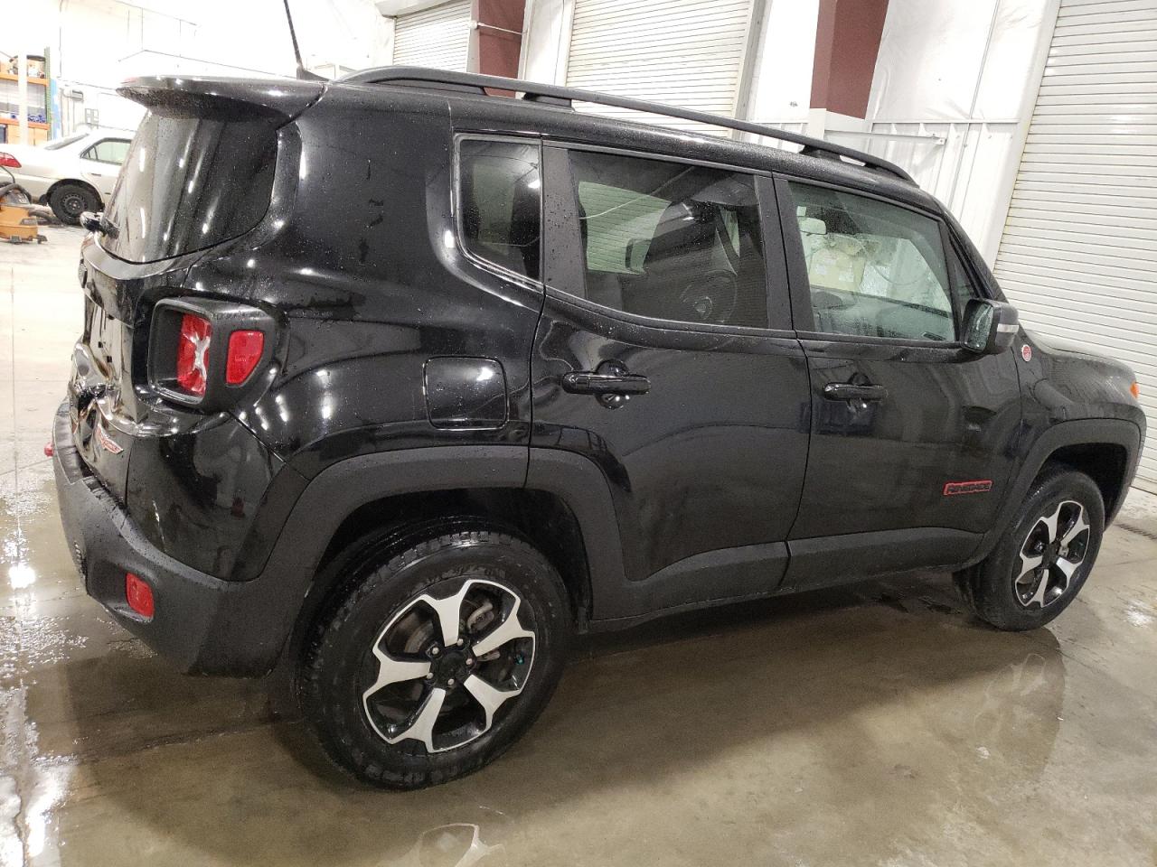 Lot #2912038582 2019 JEEP RENEGADE T