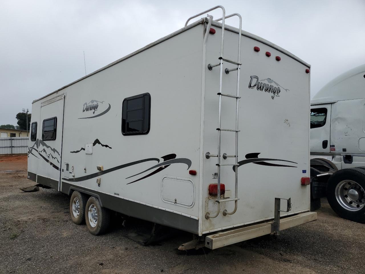 Lot #2945635128 2005 OTHR CAMPER