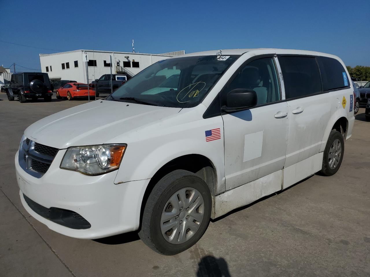 Lot #2925443423 2017 DODGE GRAND CARA