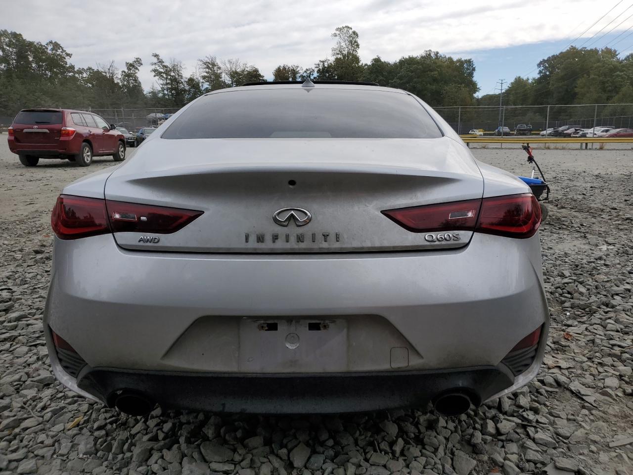 Lot #2979331817 2018 INFINITI Q60 LUXE 3