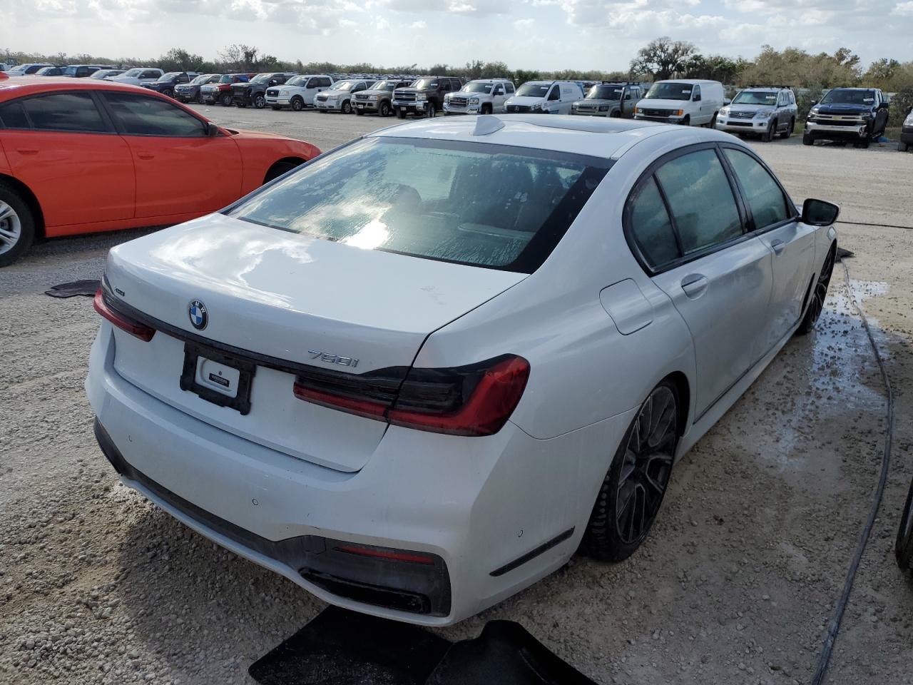 Lot #2955589765 2021 BMW 750 XI