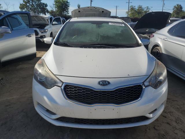 VIN KNAFX5A87F5379157 2015 KIA Forte, EX no.5