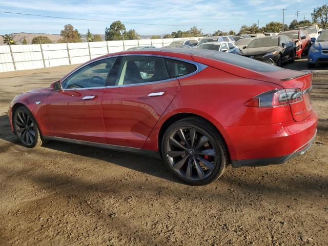 2015 TESLA MODEL S 85 5YJSA1H28FFP70121