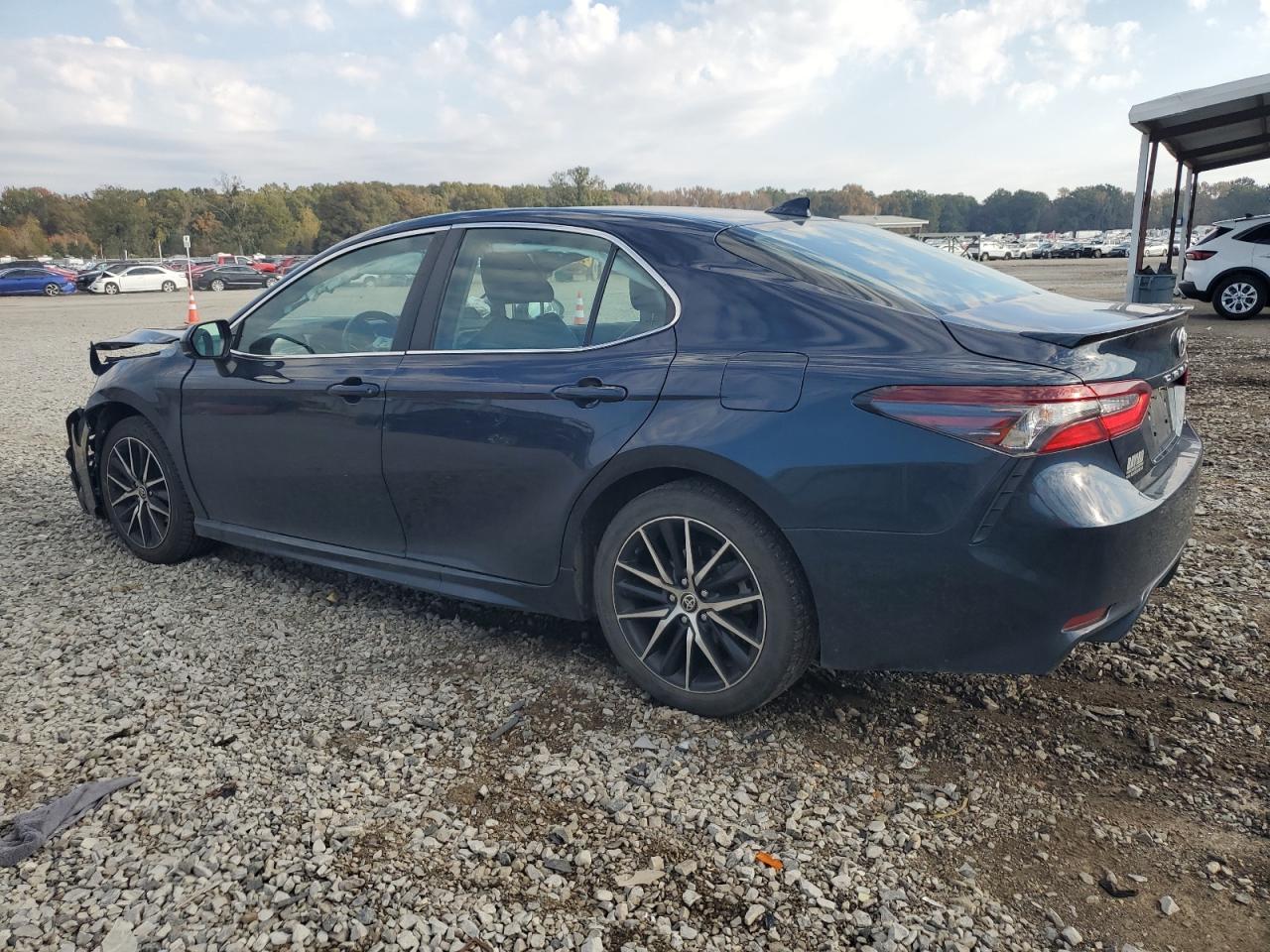 Lot #3021001326 2021 TOYOTA CAMRY SE