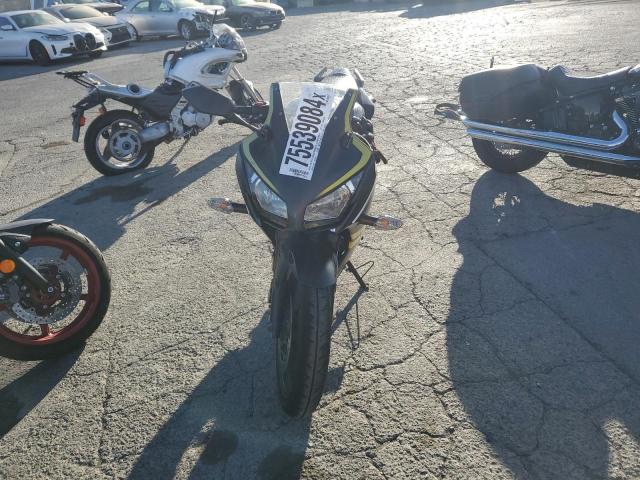 2015 HONDA CBR300R MLHNC5112F5100188