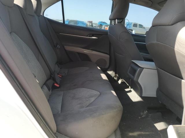 2018 TOYOTA CAMRY L - 4T1B11HK2JU079730