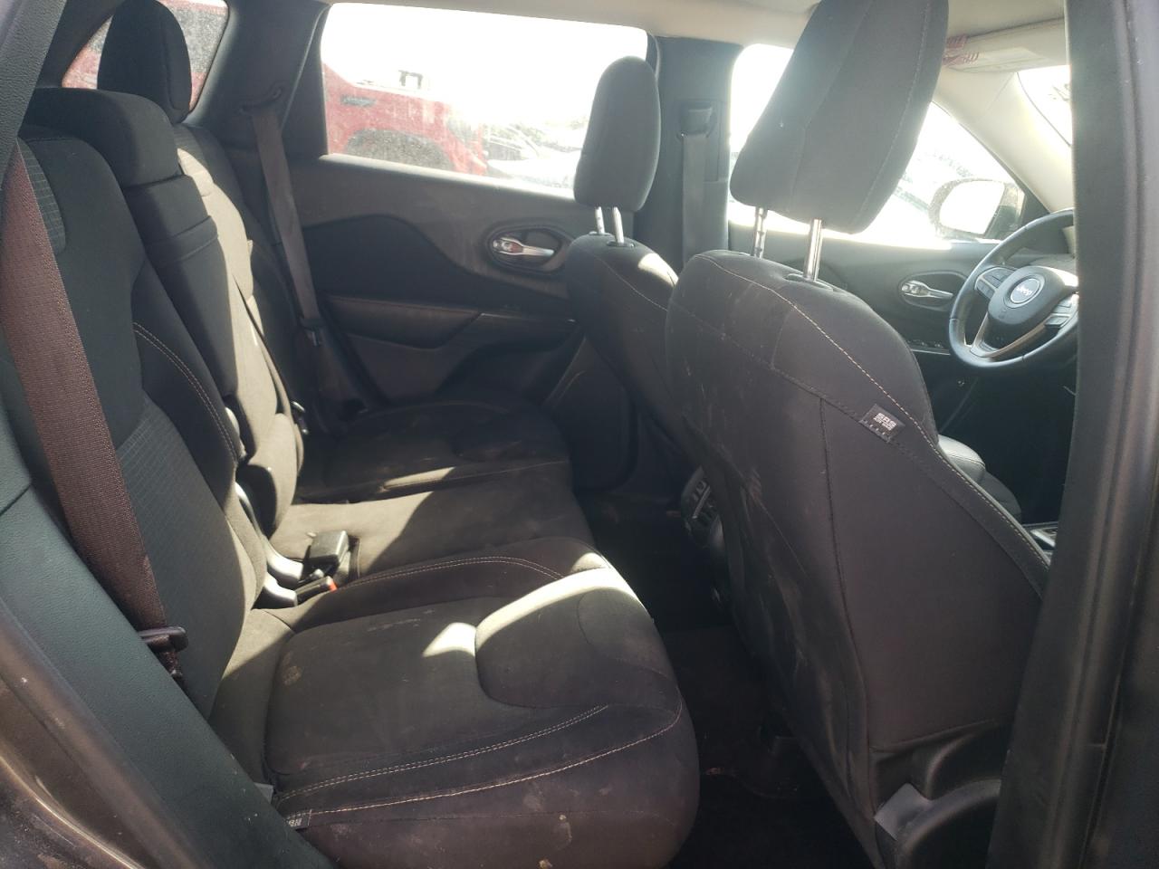 JEEP GRAND CHEROKEE LATITUDE