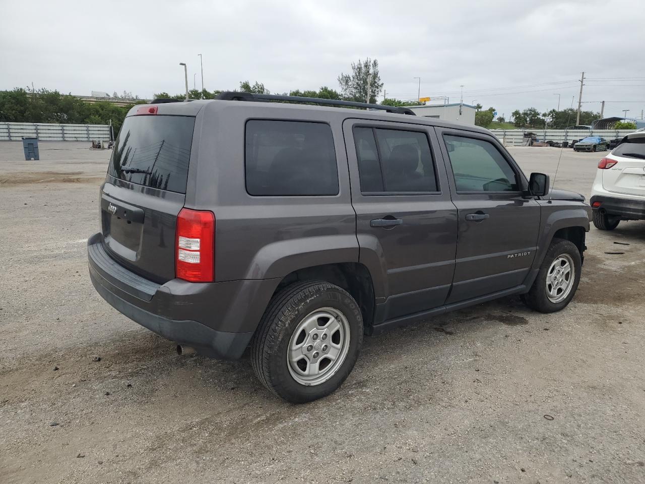 JEEP PATRIOT SP 2016 gray  gas 1C4NJPBB6GD678670 photo #4