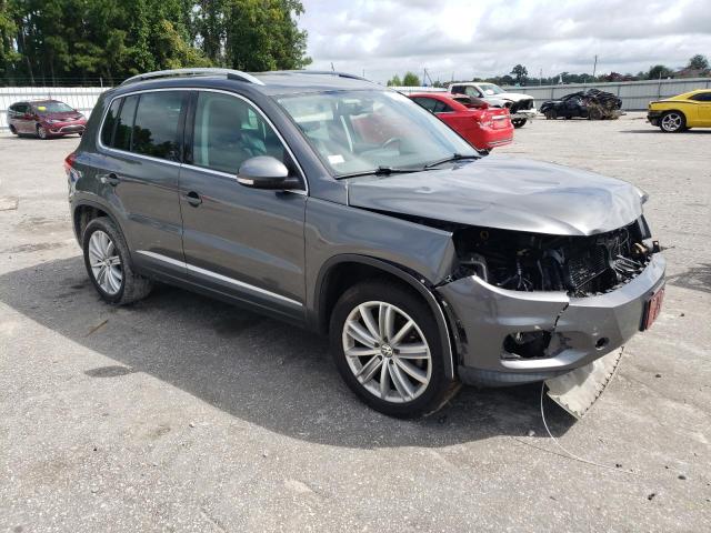 VIN WVGAV7AXXGW592424 2016 Volkswagen Tiguan, S no.4