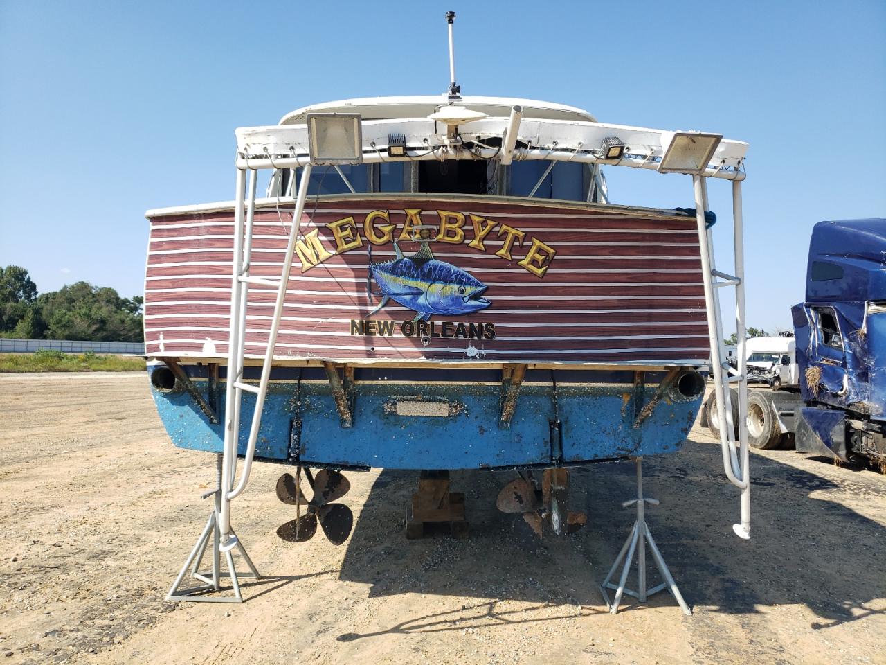 Lot #3274750801 1970 BOAT 40'