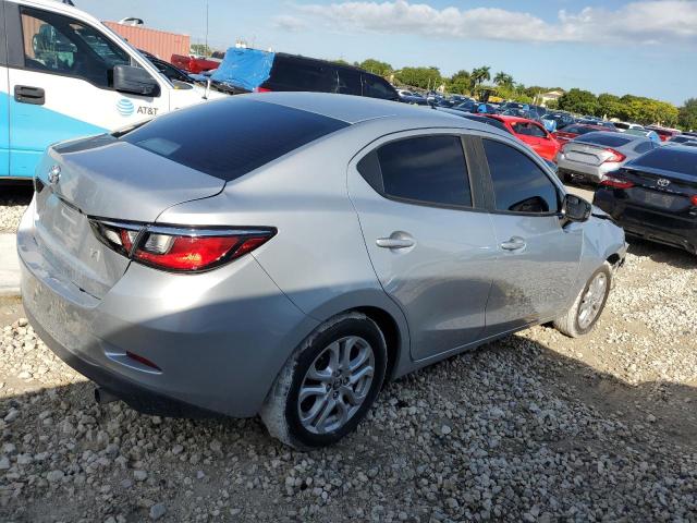 VIN 3MYDLBYV2HY188107 2017 Toyota Yaris no.3