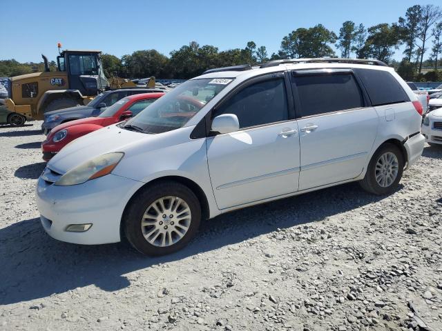 TOYOTA SIENNA XLE 2007 white  gas 5TDZK22C17S067542 photo #1