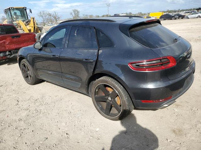 VIN WP1AA2A52JLB00378 2018 Porsche Macan no.2