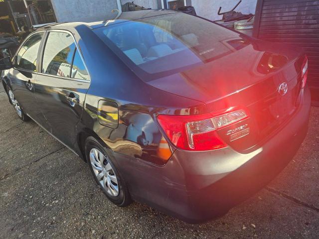 VIN 4T1BF1FK2EU340039 2014 Toyota Camry, L no.3