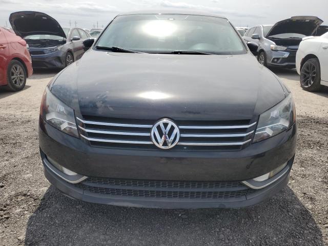 2015 VOLKSWAGEN PASSAT S - 1VWAT7A30FC081566