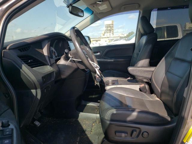 2017 TOYOTA SIENNA SE 5TDXZ3DC8HS864300