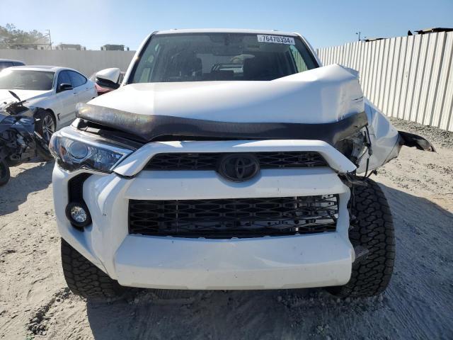 VIN JTEBU5JR5J5496016 2018 Toyota 4runner, Sr5/Sr5... no.5