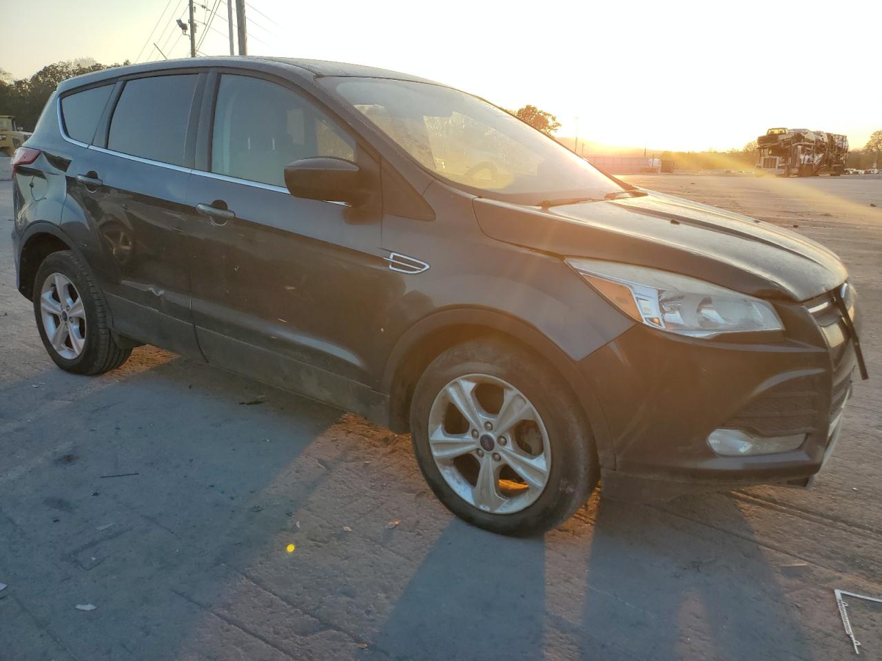 Lot #2954876194 2016 FORD ESCAPE SE