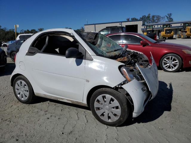 VIN WMEFJ5DA8GK103996 2016 SMART FORTWO no.4