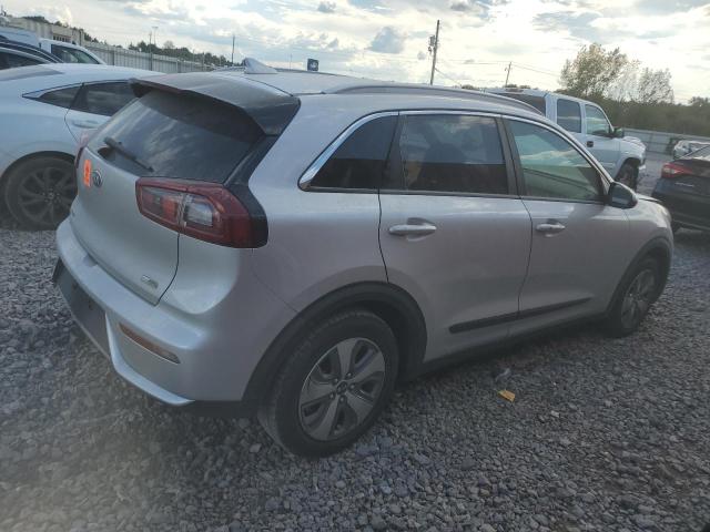 VIN KNDCB3LC1J5189390 2018 KIA Niro, FE no.3