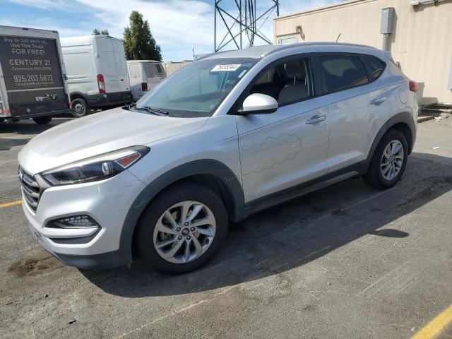 VIN KM8J33A49GU080010 2016 HYUNDAI TUCSON no.1